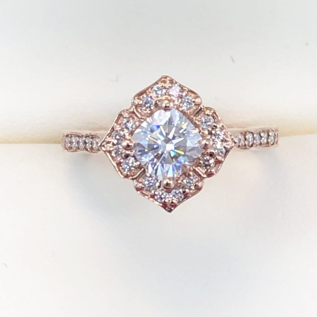 Why Purchase an Antique elegant Diamond Ring?