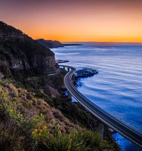 On the Grand Pacific Drive, Snuggle THE COAST