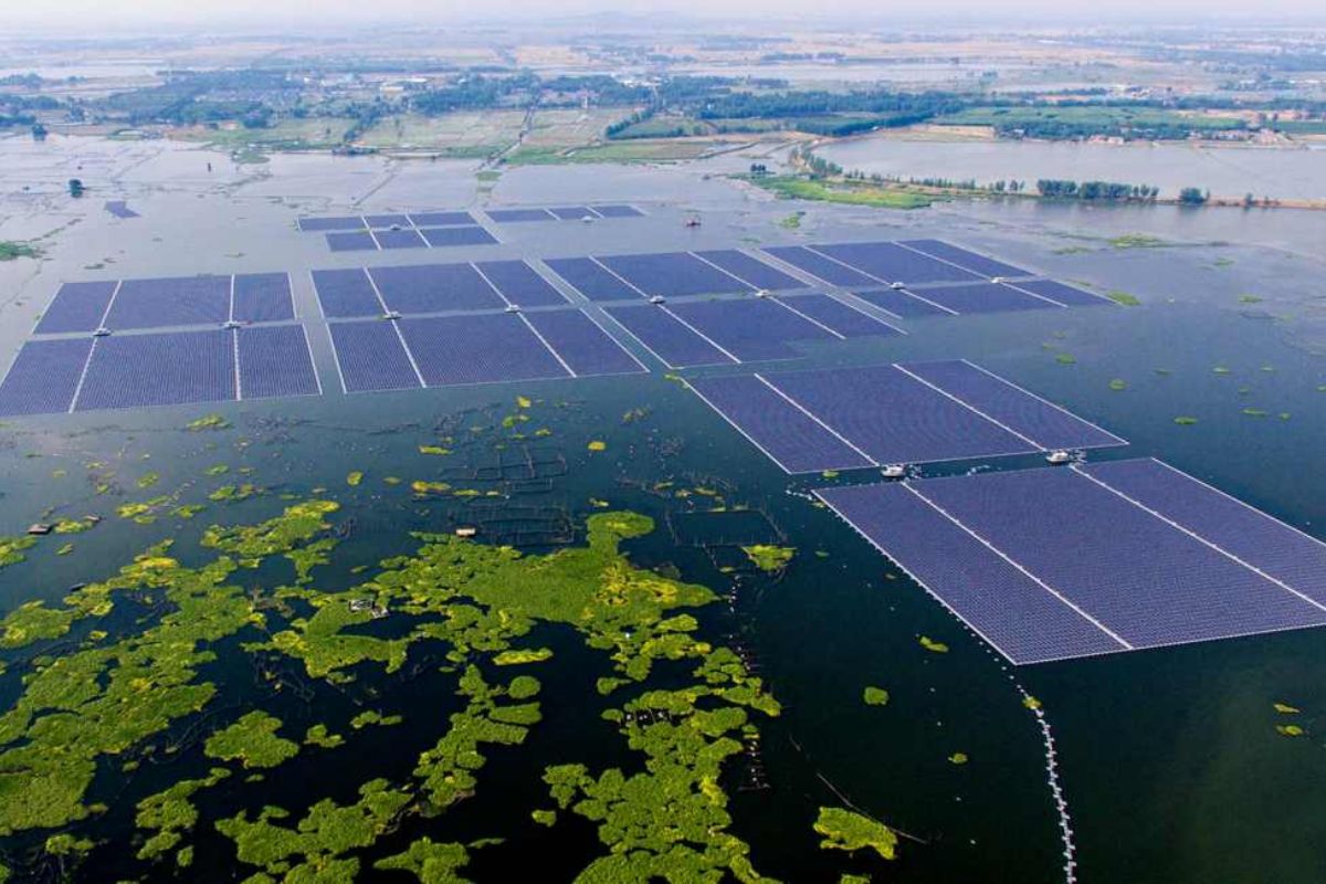 Floating Solar Tech Farms