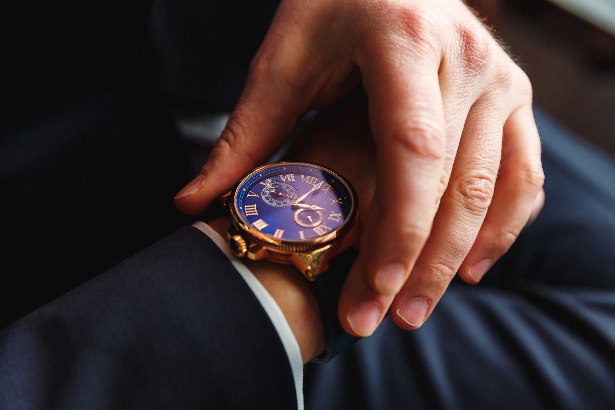 Timepieces of Distinction: Discovering the Most Popular Men’s Watch Brands