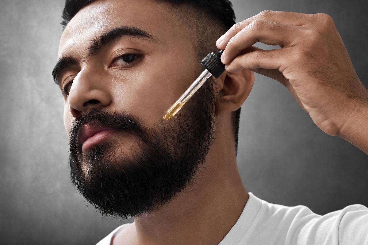 How does a beard growth kit work?