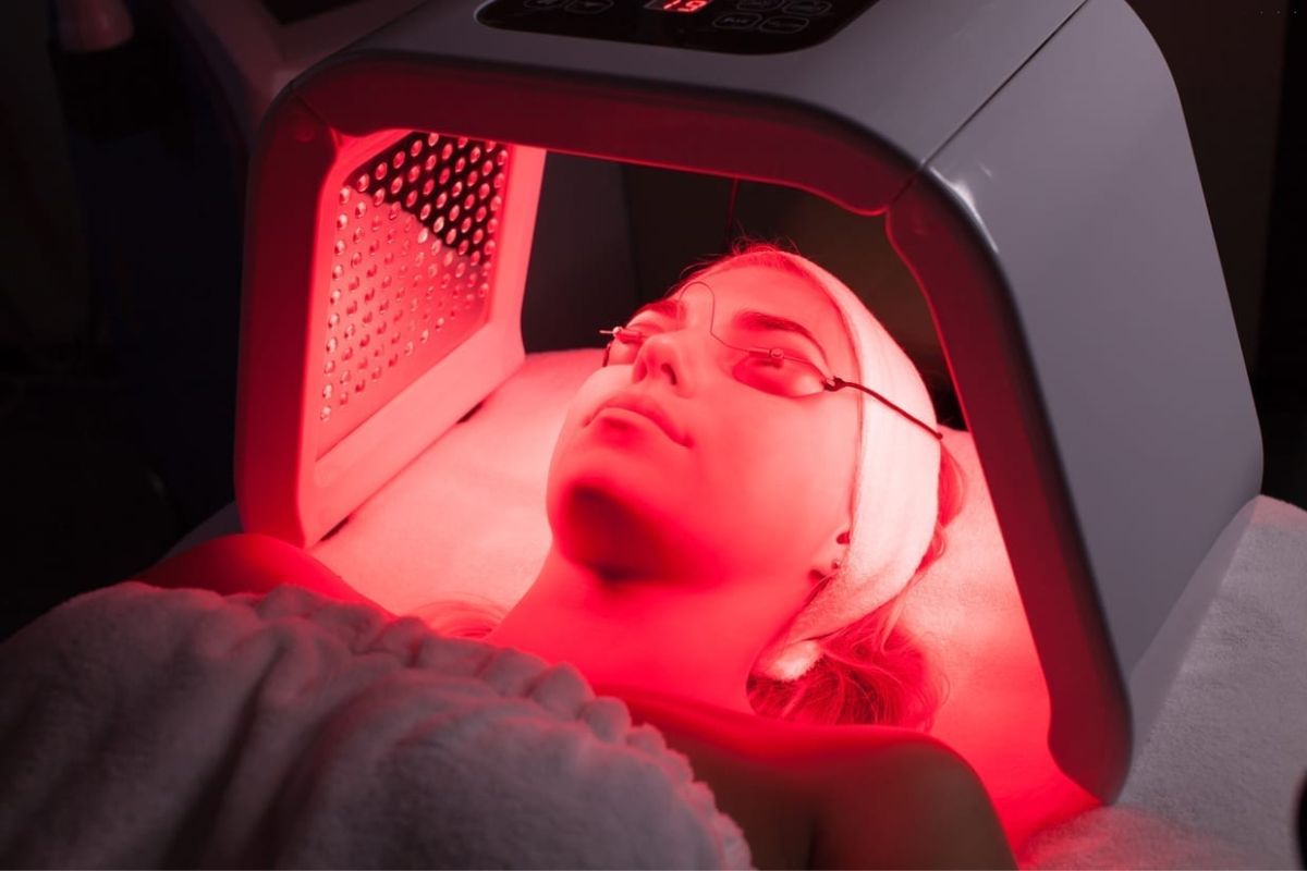 Best Red Light Therapy for Eyes