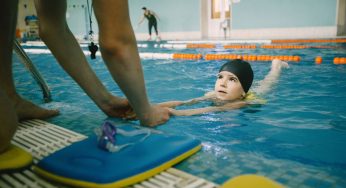 7 Tips Before Choosing a Swimming School for Your Child