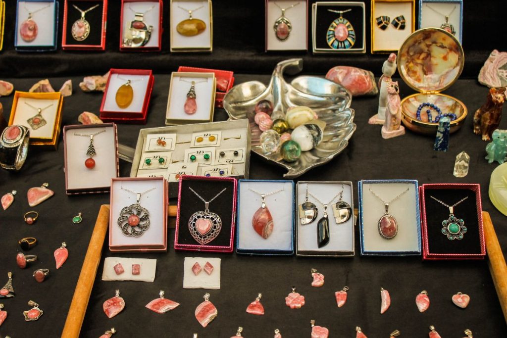 Difference Between Costume and Authentic Jewelry?