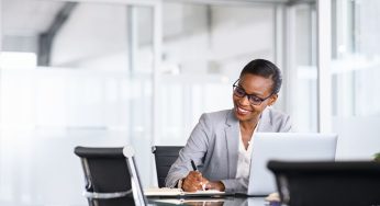 How to Use AI Tools to Write a Business Plan