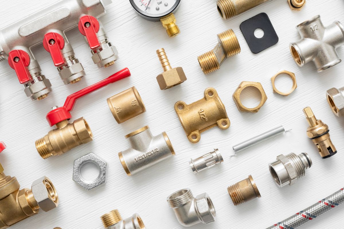 Looking for Plumbing Products Online? Here’s What You Need to Know