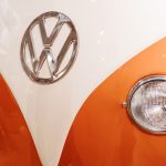 Snapshot of the Past: Tracing the Price History and Damages of Volkswagen in Auctions
