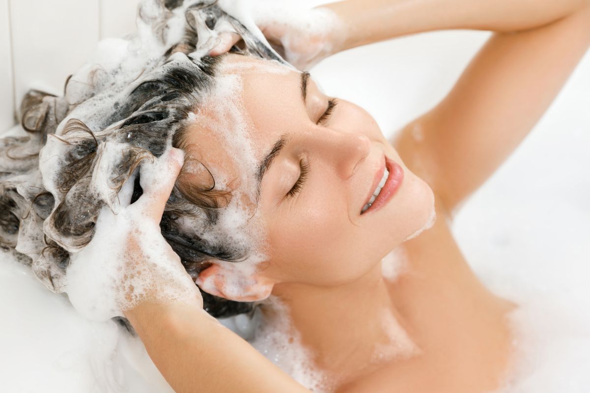 Hydrating Shampoo for Coarse Hair 