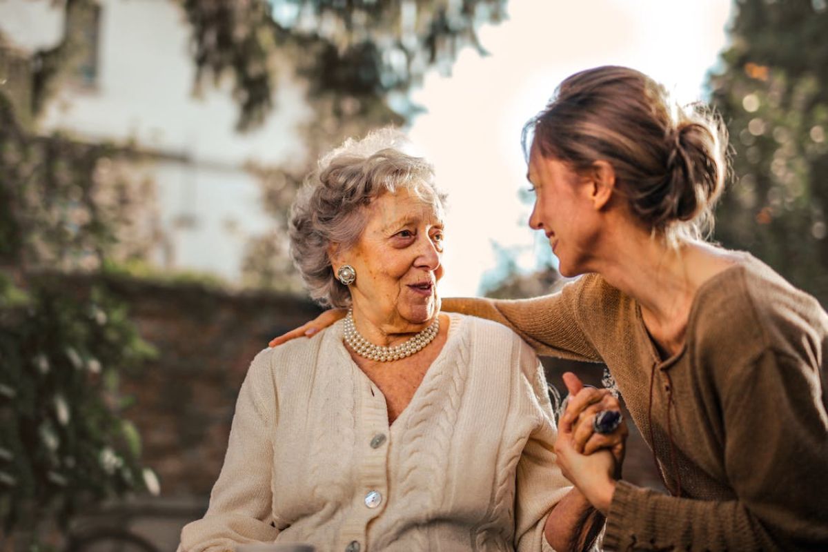 How to Ensure Your Elderly Parents are Taking Care of Their Mental Health