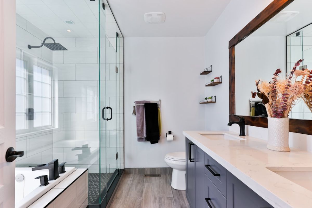 Ways to Transform Your Bathroom into a Luxurious Retreat
